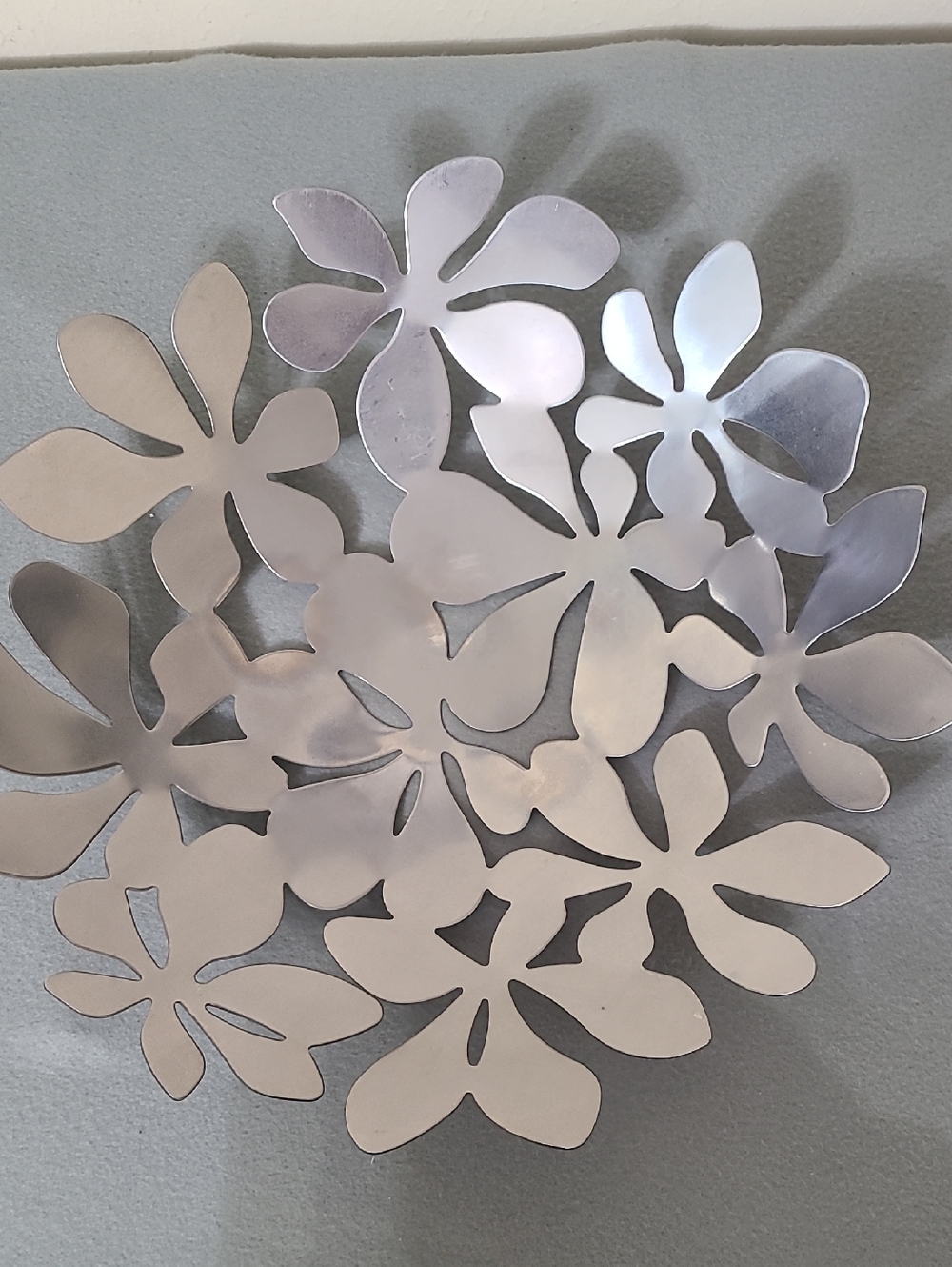 Ikea Silver 17" Stockholm‎ Floral Leaf Decorative Stainless Steel Bowl